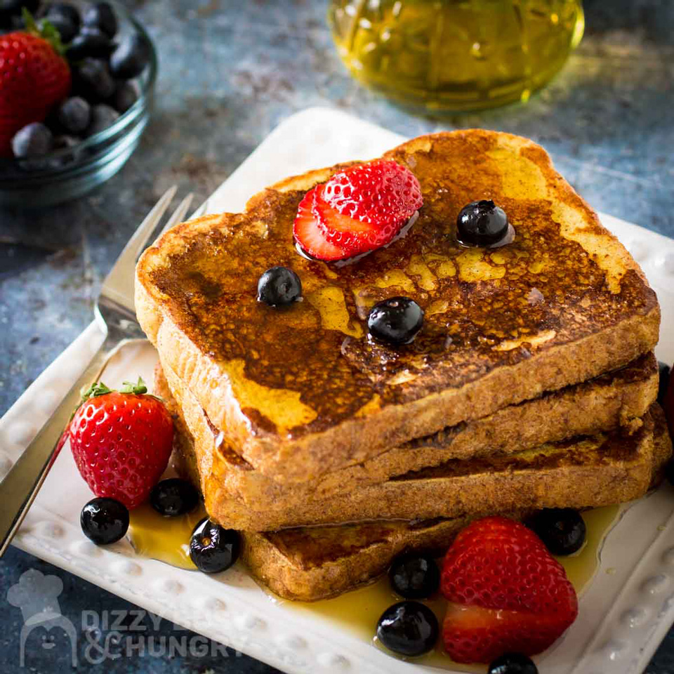Cinnamon French Toast with Berries - Food Photography Tips